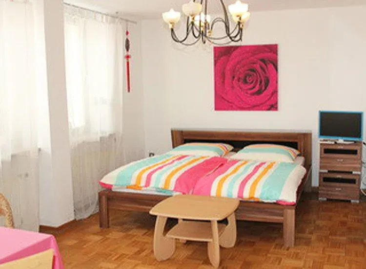 Schlafzimmer Fremdenzimmer im Ferienhaus Barbara, Celle