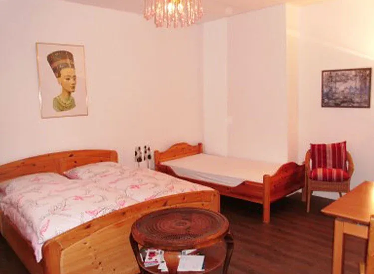 Schlafzimmer Fremdenzimmer im Ferienhaus Barbara, Celle in der Blumlage