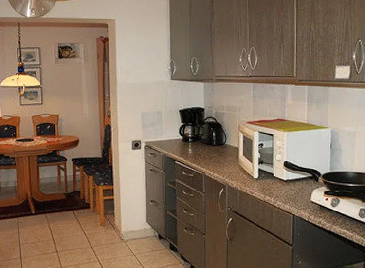 Küche im Ferienhaus Barbara, Monteureszimmer Celle